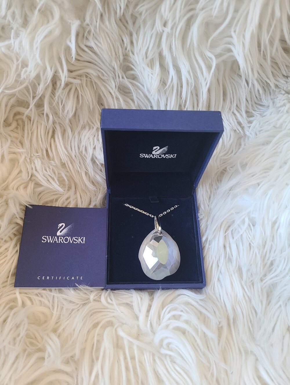 Swarovski Hazel Moonlight 1014357 Necklace Pendant- Great Condition